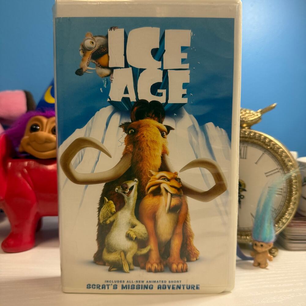 Ice Age (2002) VHS Clamshell Movie Tape Scrat’s Missing Adventure Tested